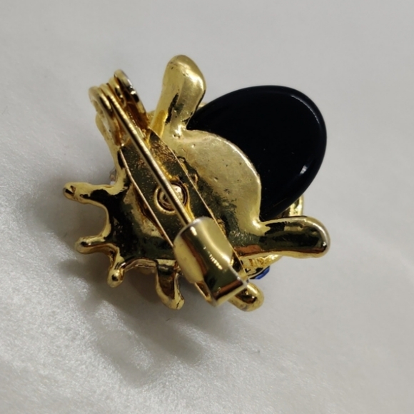 Vintage 80s bug brooch in EUC - Picture 5 of 7